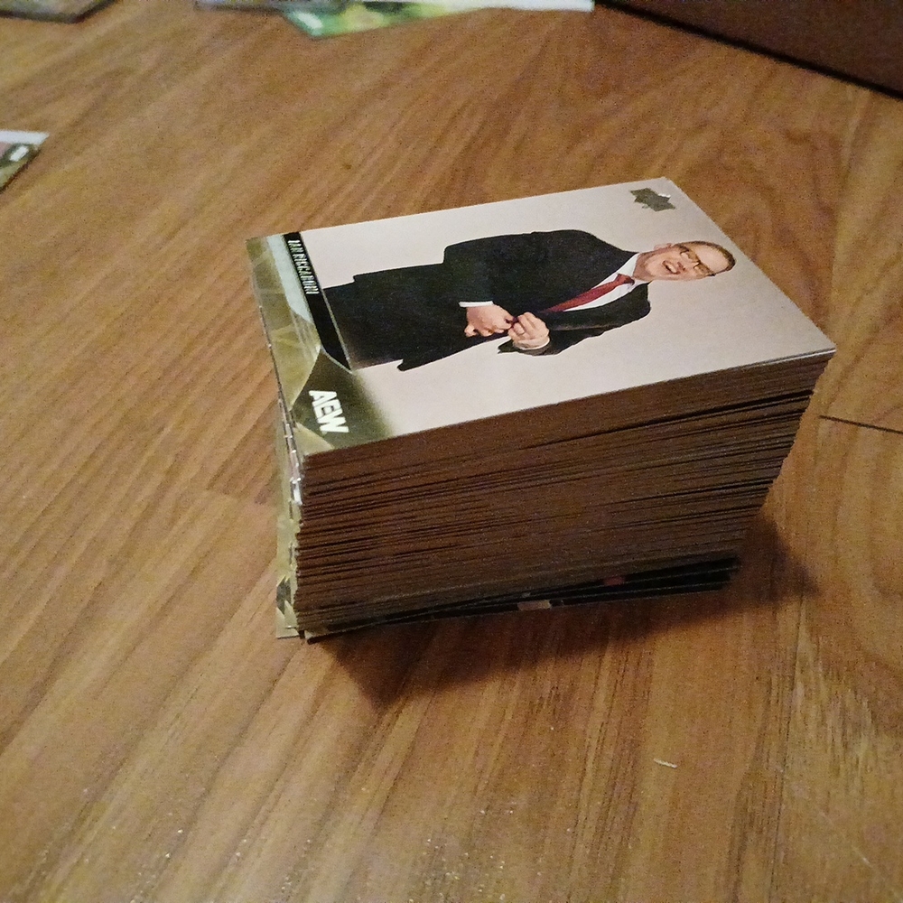 Kids Trading Cards - Gold and Black
